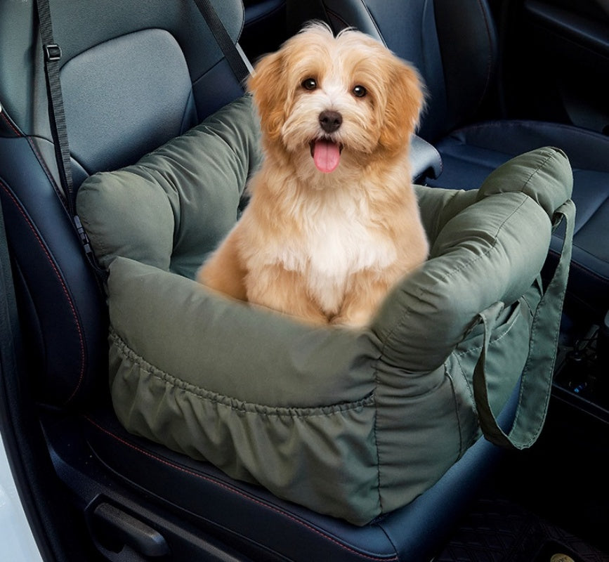 Travel Booster Car Seat ā Cozy, Secure, and Stylish for Every Pet Adventure!