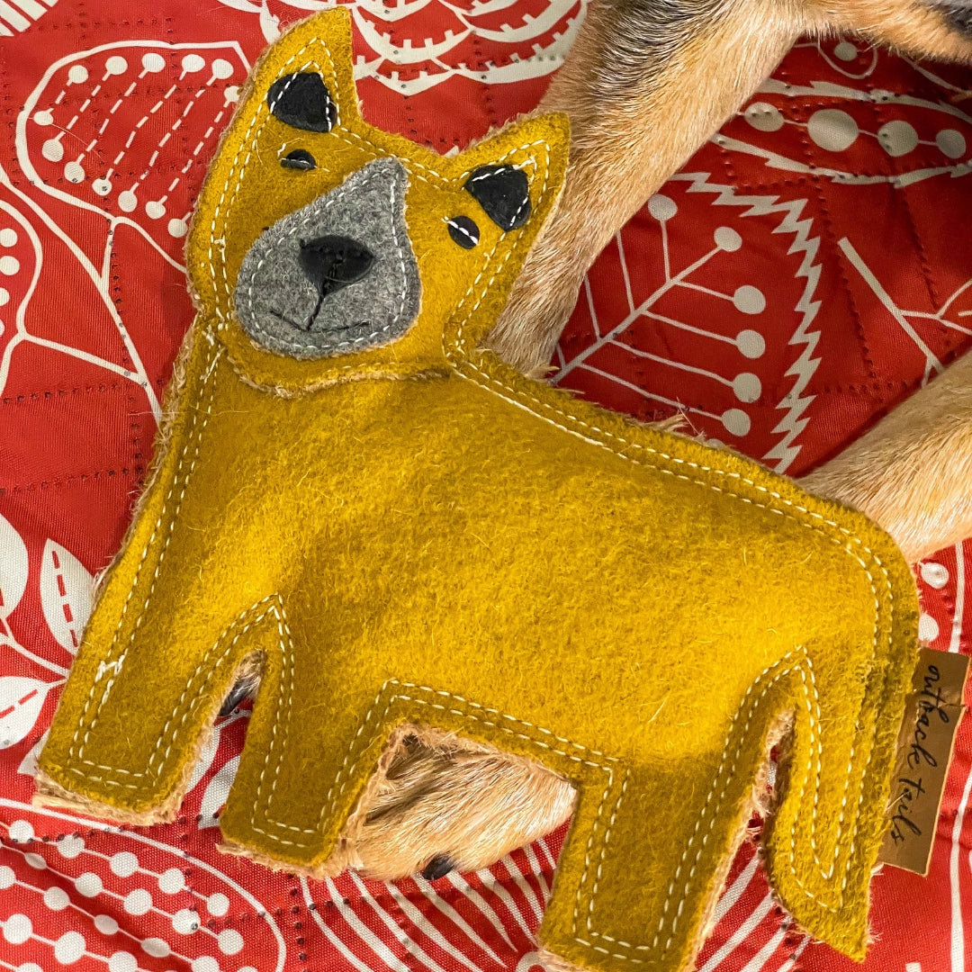 Outback Felt Toy - Darren the Dingo