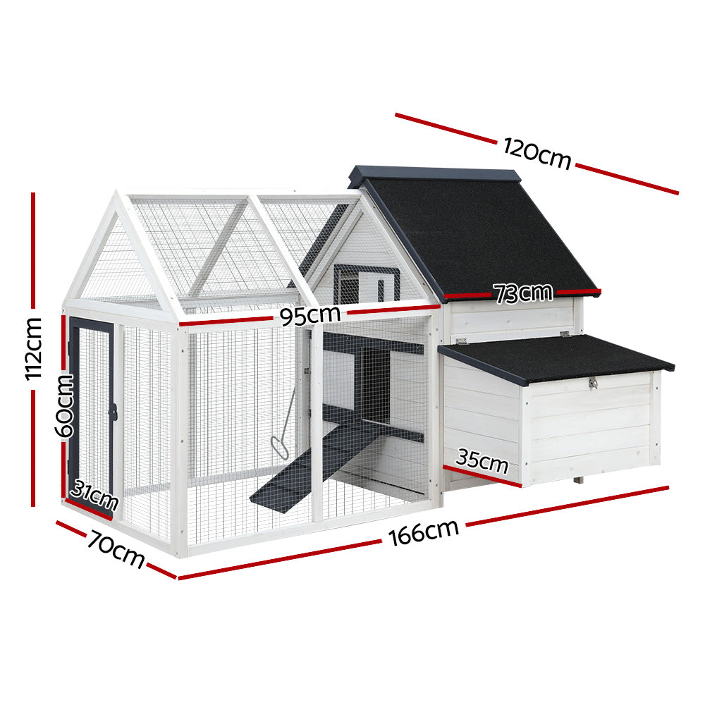 Backyard Buddy Multi-Pet Mansion